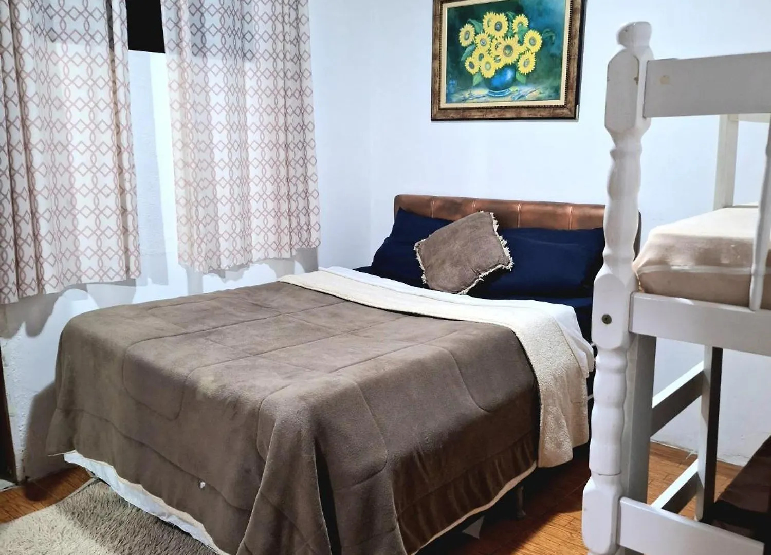 Quarto em Acomodações Particulares Suite Refúgio da Serra em Campos do Jordão