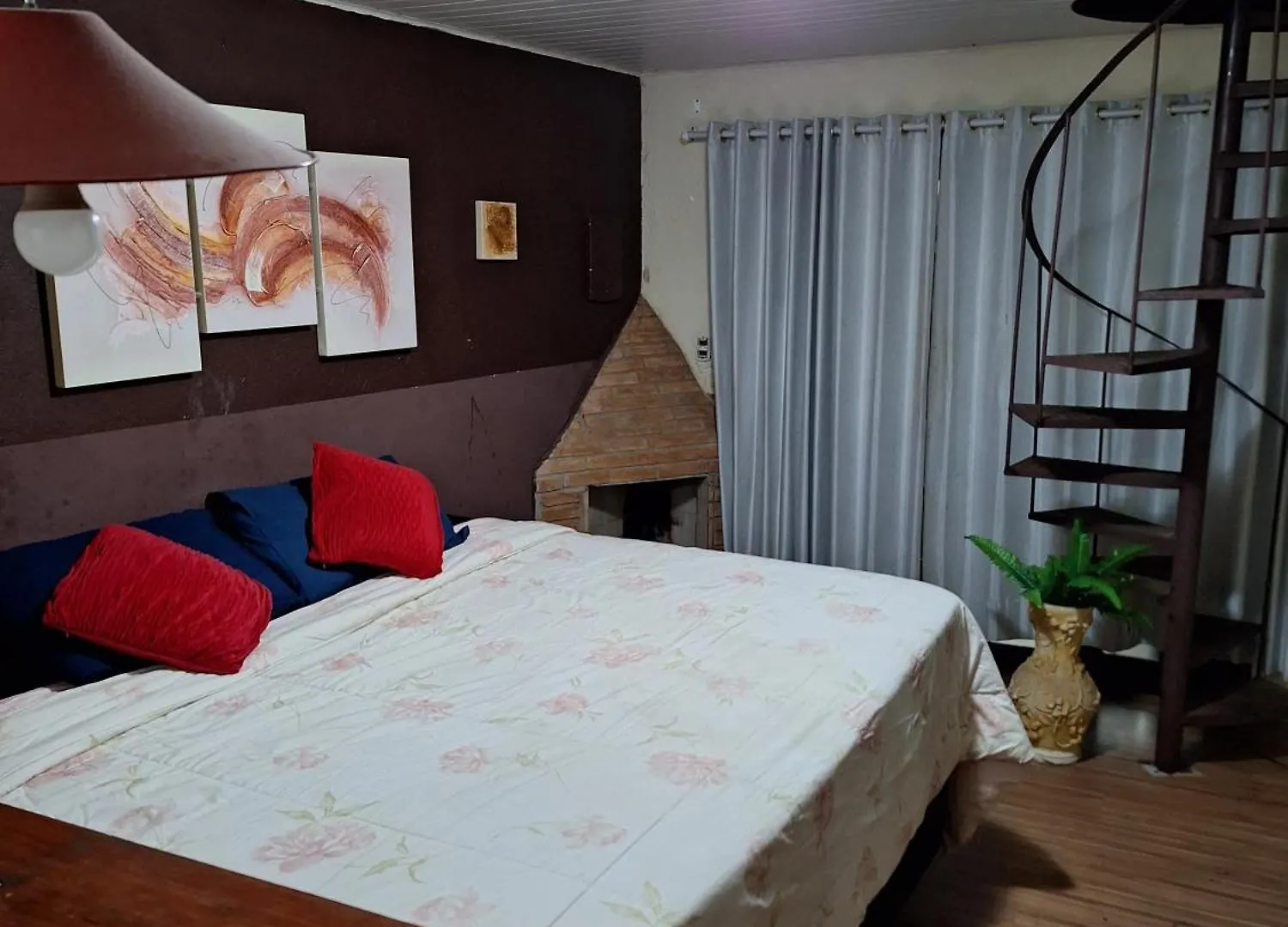 Refugio Da Serra Suites E Chales 4 Km Do Centro Turistico De Campos do Jordão